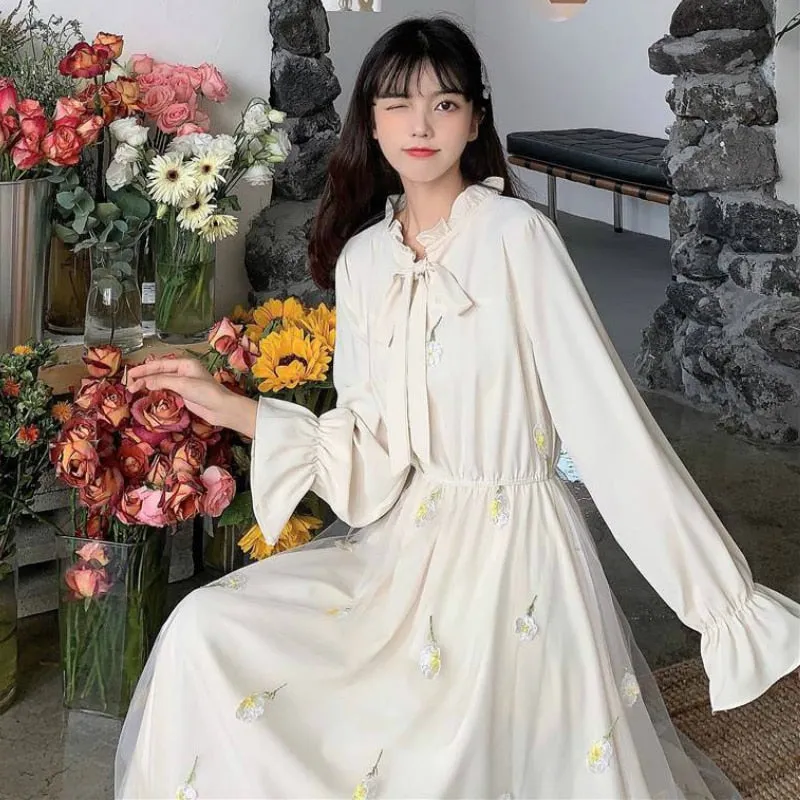 Dress Women Lovely Fresh Bow Knot Mesh Floral Embroidery High Waist Flare Sleeve Womens Elegant Chic Sweet Girls Maxi Dresses