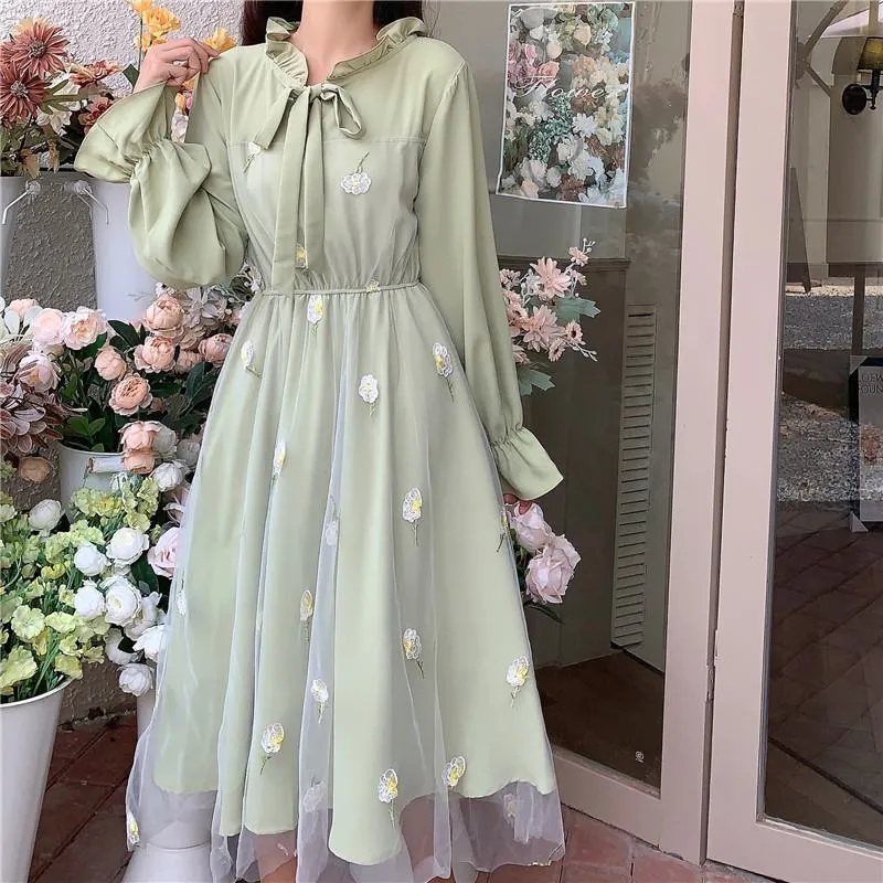 Dress Women Lovely Fresh Bow Knot Mesh Floral Embroidery High Waist Flare Sleeve Womens Elegant Chic Sweet Girls Maxi Dresses