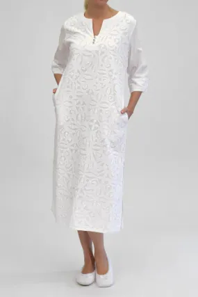 La Cera Bell Sleeve Applique Caftan